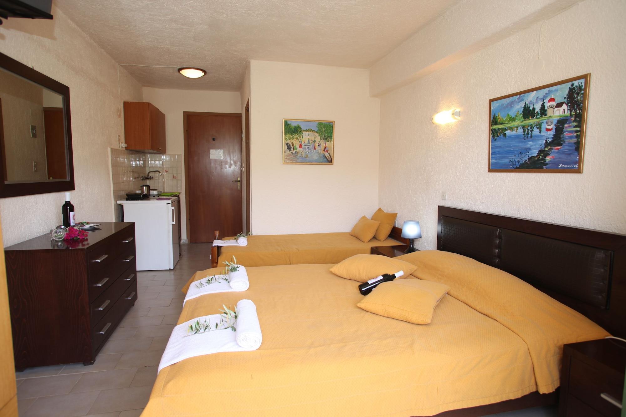Elounda Olive Garden Apts & Studios Buitenkant foto