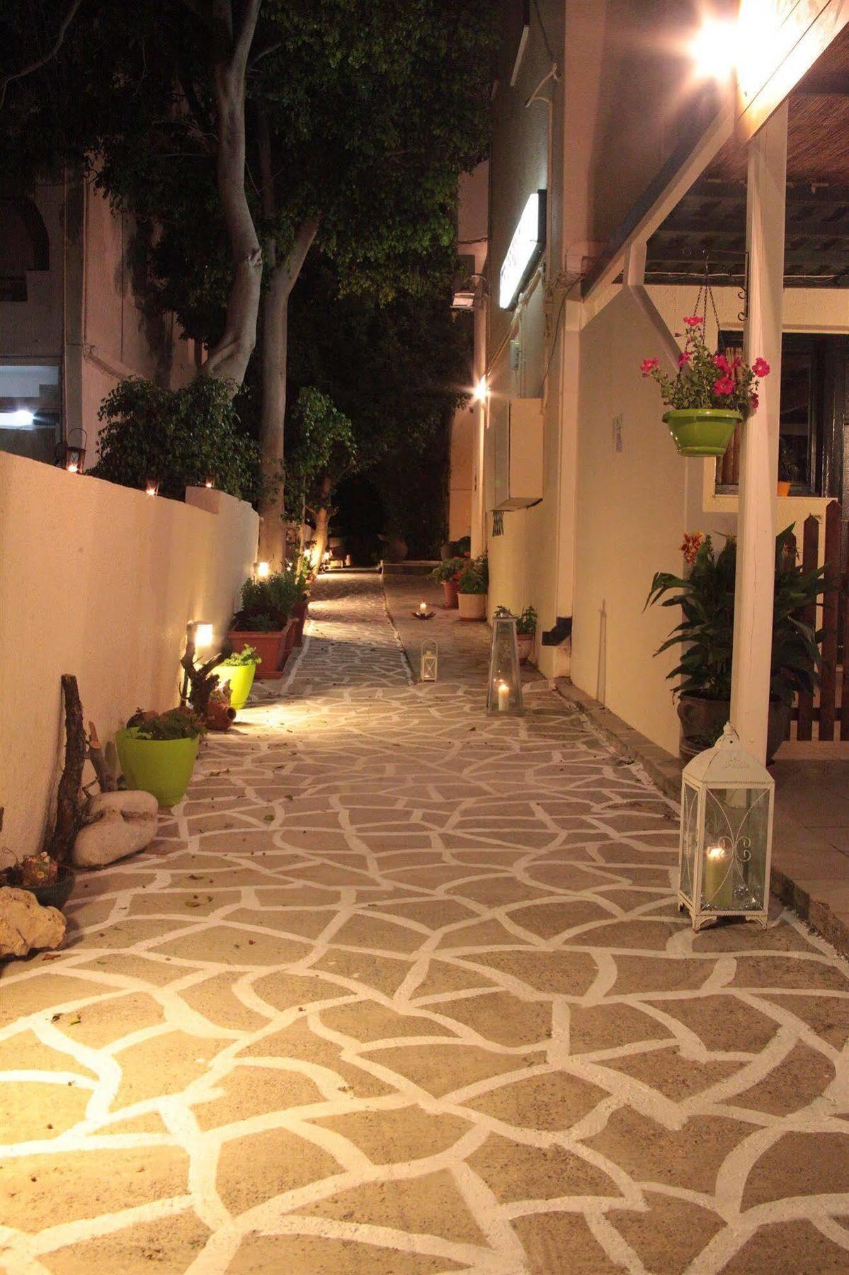 Elounda Olive Garden Apts & Studios Buitenkant foto